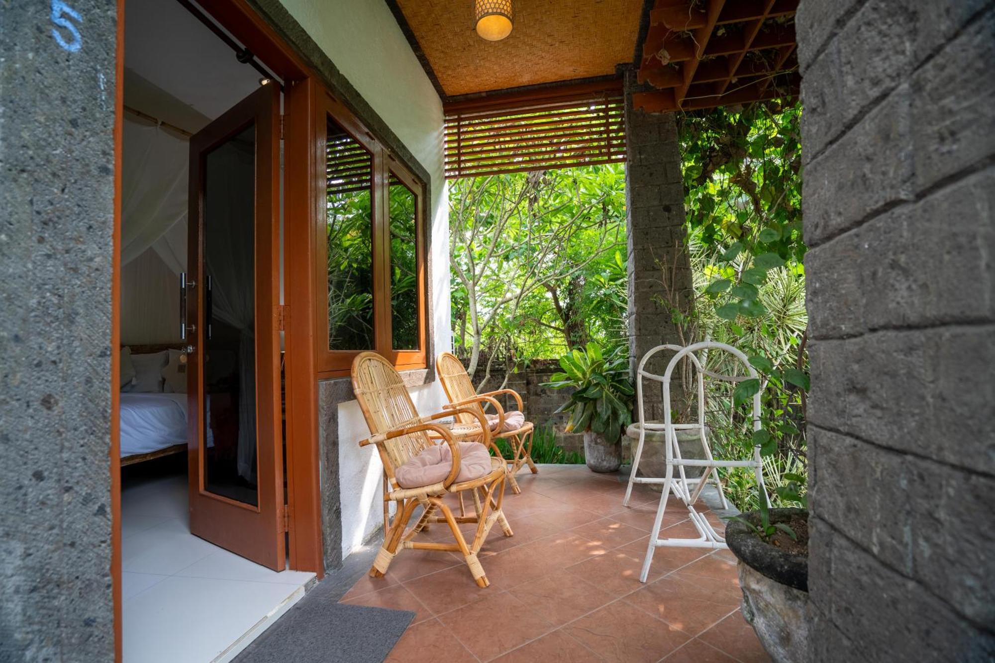 Kamayana, Peaceful & Quiet 6Br Villa With Huge Pool And Tropical Garden Canggu Екстериор снимка